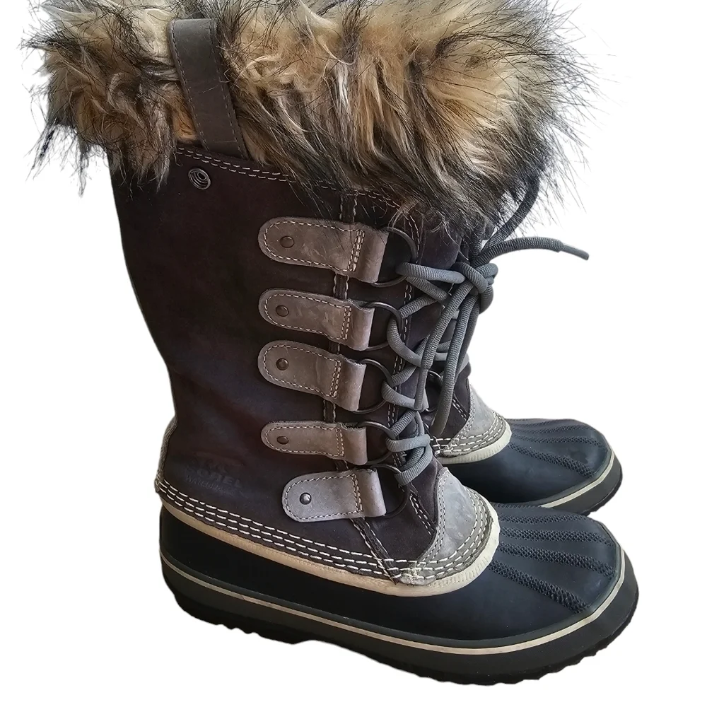 SOREL WOMEN'S JOAN OF ARCTIC™ BOOT in Quarry Black - Size 8